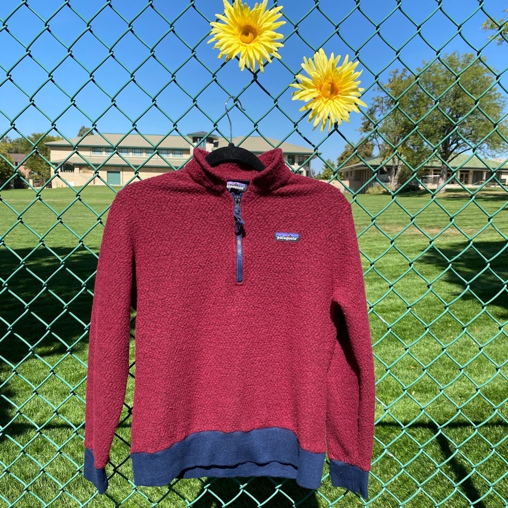 Sweatshirt with zipper